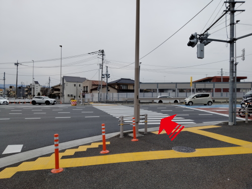 武蔵野橋南交差点を渡り福生市熊川方面へ